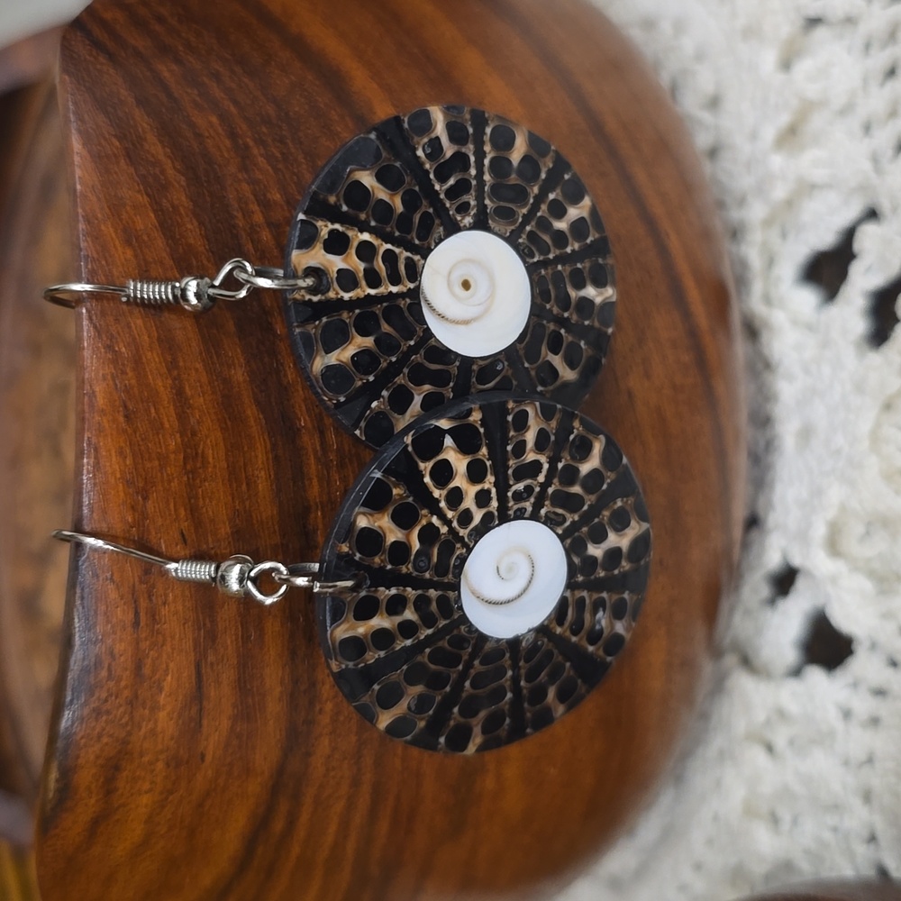 Vintage Natural Shiva Eye Spiral Dangle Earrings